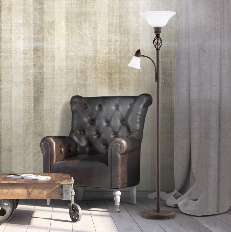 lampada da terra per la lettura