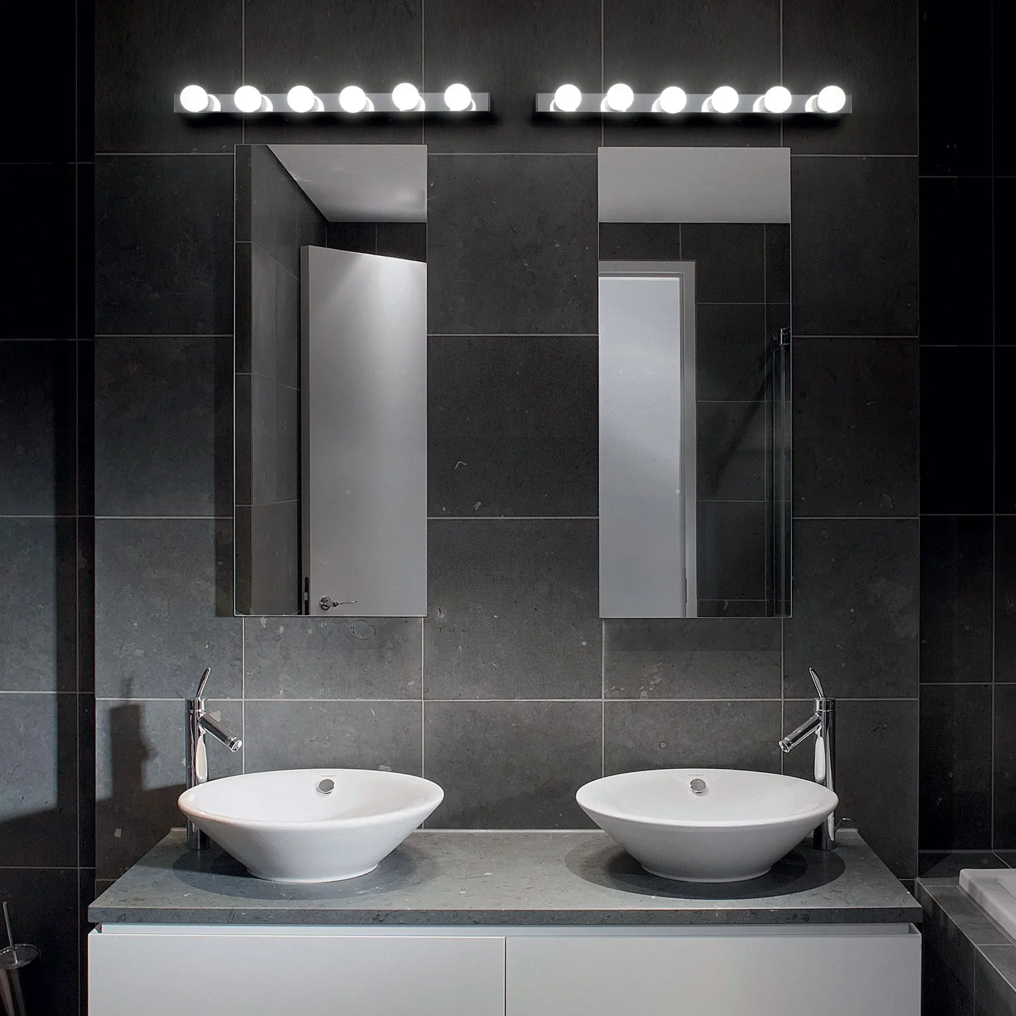 illuminazione specchio bagno cieco