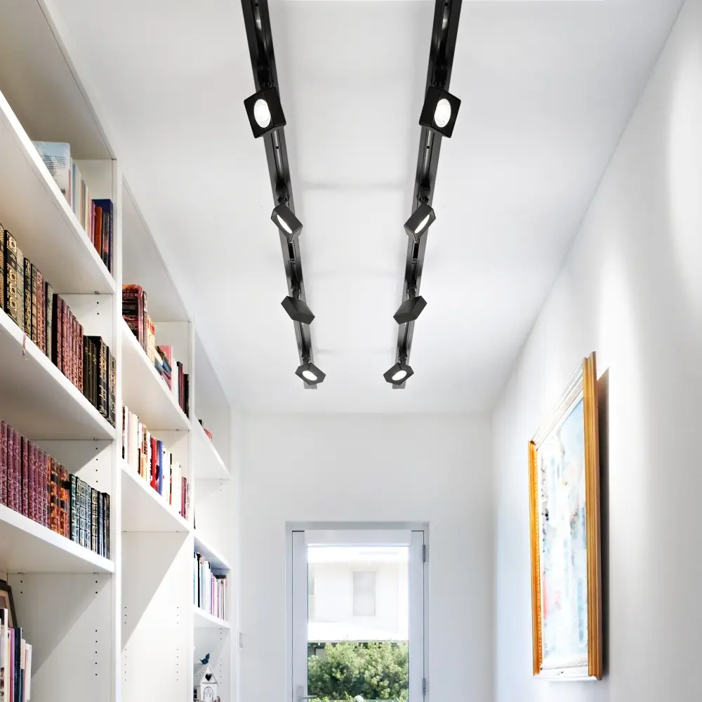 binari con faretti per corridoio